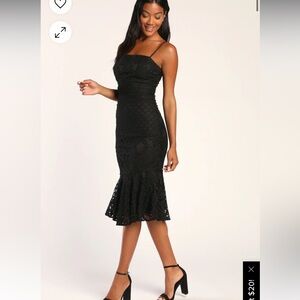 Lulu’s Unlimited Love Black Lace Trumpet Dress